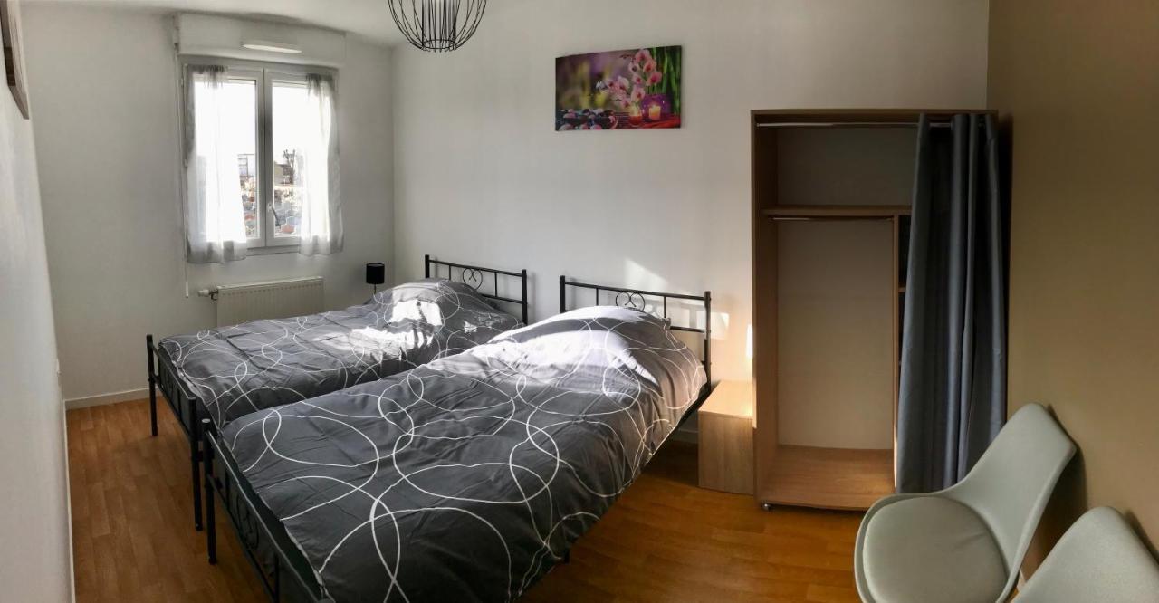 Agreable Maison Proche Gare Avec Parking Gratuit Le Mans Exteriör bild