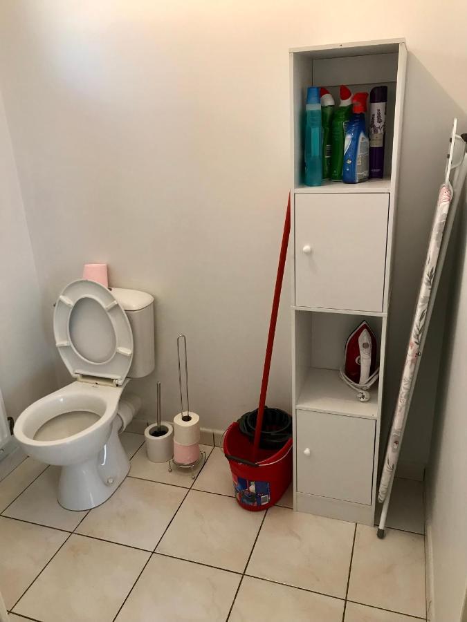 Agreable Maison Proche Gare Avec Parking Gratuit Le Mans Exteriör bild