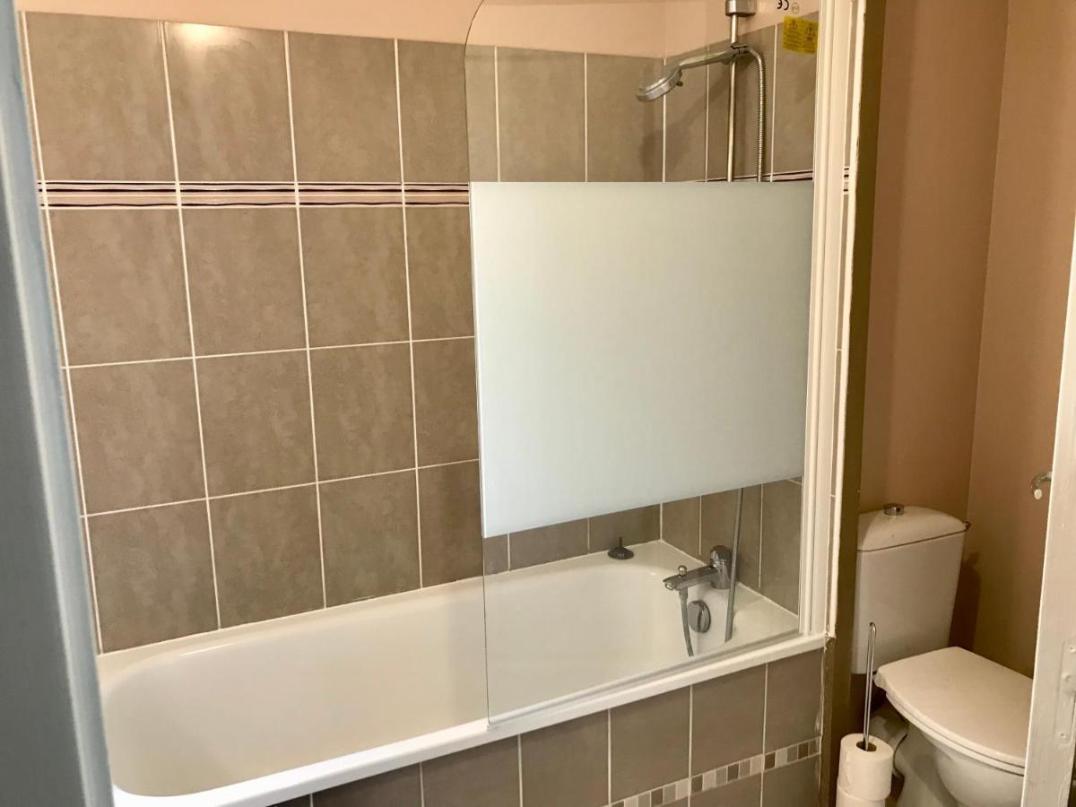 Agreable Maison Proche Gare Avec Parking Gratuit Le Mans Exteriör bild